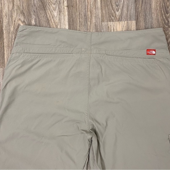 THE NORTH FACE khaki hiking cargo pants nylon capris Womens size 14 - Picture 4 of 11